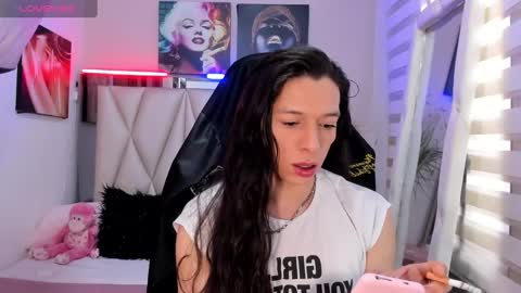 Snapshot of ale_noah_xxx chatting on December 2024 07:40:01 PM ale_noah_xxx online show from December 2024 07:40:01 PM