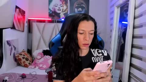 Snapshot of ale_noah_xxx chatting on January 2025 05:16:01 AM ale_noah_xxx online show from January 2025 05:16:01 AM