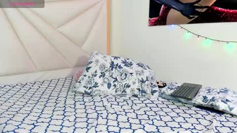 Snapshot of ale_noah_xxx chatting on March 2026 07:38:01 PM ale_noah_xxx online show from March 2026 07:38:01 PM