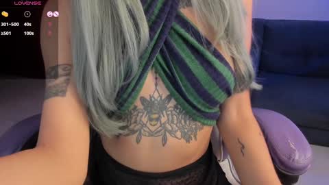 Snapshot of ale_petitee chatting on January 2025 05:53:01 AM alexa online show from January 2025 05:53:01 AM