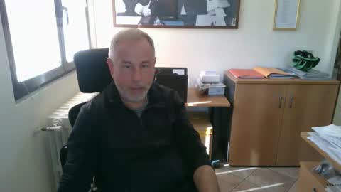 Snapshot of aleandela chatting on May 2026 02:00:02 PM aleandela online show from May 2026 02:00:02 PM