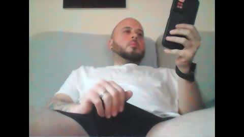 Snapshot of aleeexxxx4u chatting on January 2026 09:35:02 AM aleeexxxx4u online show from January 2026 09:35:02 AM