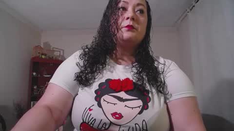 aleia taylor online show from October 2025 02:08:01 AM