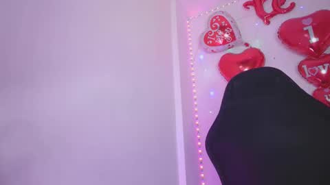 Aleja Harker  online show from January 2025 02:21:02 AM