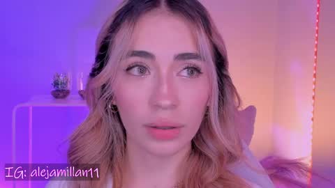 Snapshot of alejamillan1 chatting on May 2026 04:28:02 AM night GTM -5 online show from May 2026 04:28:02 AM