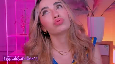 Snapshot of alejamillan1 chatting on May 2026 04:10:02 AM night GTM -5 online show from May 2026 04:10:02 AM