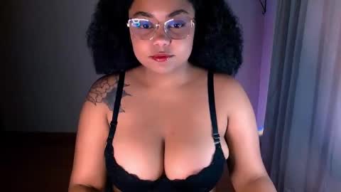 Snapshot of alejandra_conde chatting on December 2024 12:34:02 AM Alejandra online show from December 2024 12:34:02 AM