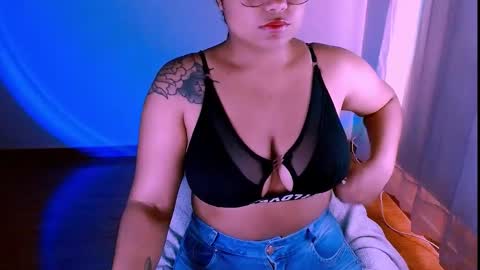 Snapshot of alejandra_conde chatting on September 2025 09:47:02 PM Alejandra online show from September 2025 09:47:02 PM