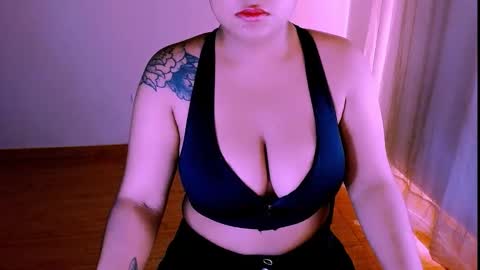 Snapshot of alejandra_conde chatting on October 2025 05:52:02 PM Alejandra online show from October 2025 05:52:02 PM