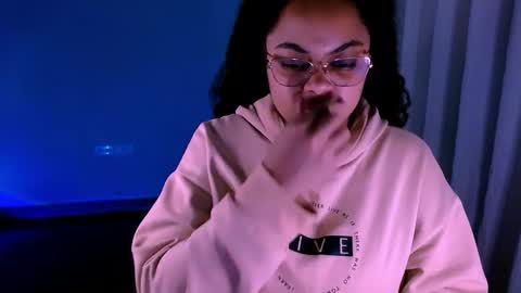 Snapshot of alejandra_conde chatting on December 2025 03:12:03 AM Alejandra online show from December 2025 03:12:03 AM