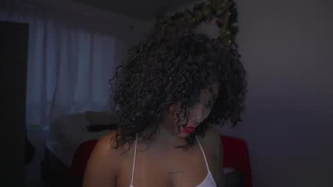 O.F alejandra h1998 stream 300 pm - 1100 pm online show from December 2024 11:00:01 PM