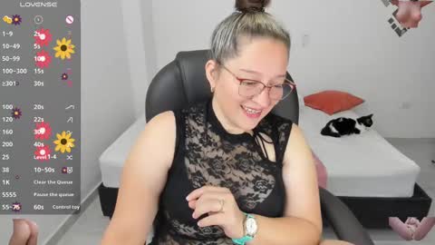 Snapshot of alejandra_milf_ chatting on March 2025 03:30:02 PM alejandra online show from March 2025 03:30:02 PM