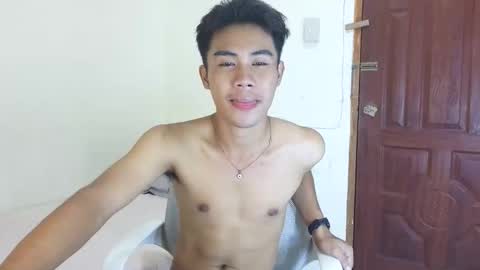 Snapshot of alejandro_fernan chatting on May 2026 06:38:02 PM alejandro fernan online show from May 2026 06:38:02 PM