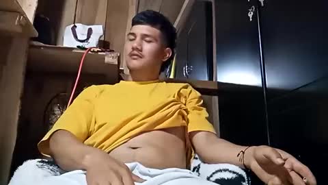 Snapshot of alejandro_miuller chatting on June 2026 04:59:01 AM alejandro_miuller online show from June 2026 04:59:01 AM