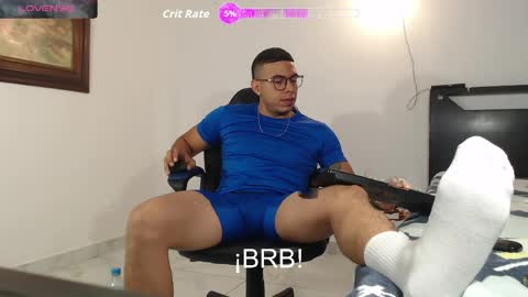 alejandrocock online show from April 2026 11:13:02 PM