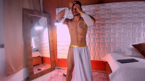 Alejo  online show from March 2025 08:40:01 PM