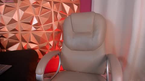 Alejo  online show from March 2026 01:40:02 AM