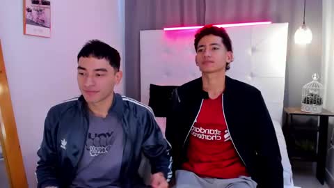 Snapshot of alejo_exotic chatting on May 2026 12:43:01 PM alejo_exotic online show from May 2026 12:43:01 PM