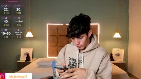 ALejoo Saenz online show from April 2026 02:50:01 AM