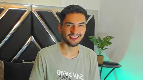 Alek online show from September 2025 07:23:01 AM