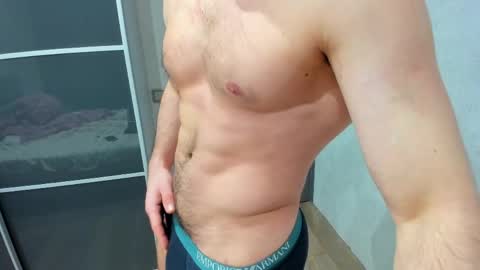 aleks_brown online show from May 2026 10:18:02 PM
