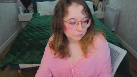 Snapshot of aleks_caste chatting on April 2026 09:37:02 AM Aleks online show from April 2026 09:37:02 AM