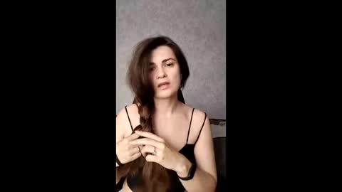 aleksafalii online show from April 2026 09:35:02 AM