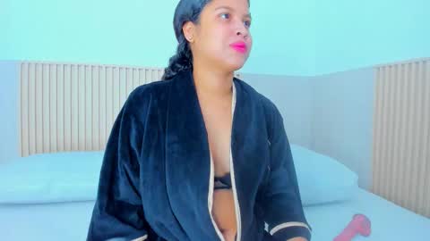 Snapshot of alena_brown chatting on October 2025 11:22:02 AM ALENA online show from October 2025 11:22:02 AM