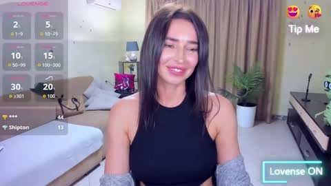 Snapshot of alenacoplan chatting on November 2025 08:52:02 PM AlenaCoplan online show from November 2025 08:52:02 PM