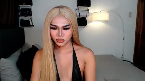 alenajones online show from January 2025 08:42:01 AM