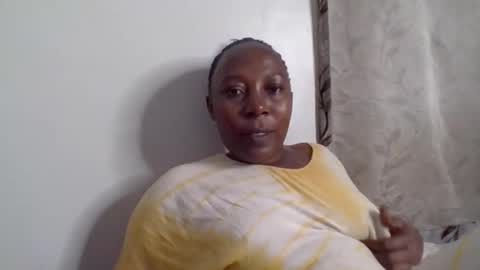 Noreen Kennth and Emilly online show from October 2025 06:27:02 PM