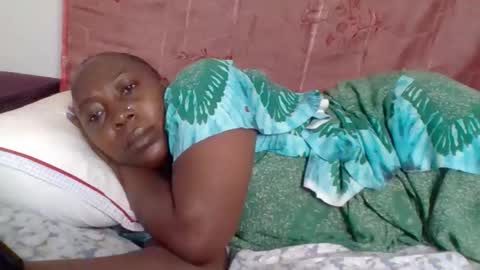 Noreen Kennth and Emilly online show from November 2025 06:46:02 PM