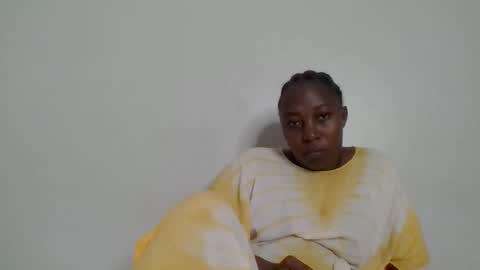 Noreen Kennth and Emilly online show from January 2026 06:21:02 PM