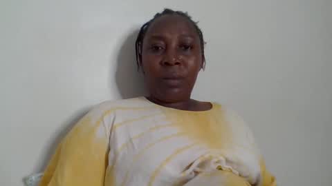 Noreen Kennth and Emilly online show from February 2026 06:12:02 PM