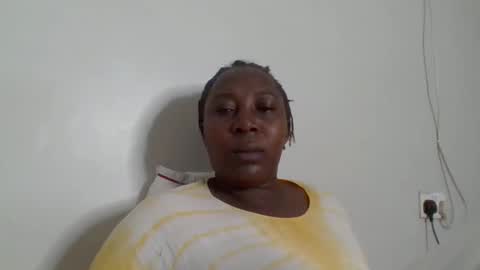 Noreen Kennth and Emilly online show from February 2026 06:59:01 PM