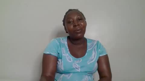 Noreen Kennth and Emilly online show from February 2026 07:39:02 AM