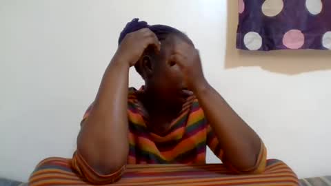 Snapshot of alesha_ chatting on June 2026 07:11:01 AM Noreen Kennth and Emilly online show from June 2026 07:11:01 AM