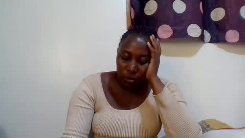 Snapshot of alesha_ chatting on July 2026 06:14:01 PM Noreen Kennth and Emilly online show from July 2026 06:14:01 PM