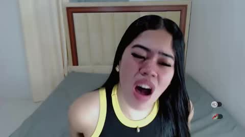 Snapshot of alesha_vibe_me chatting on November 2025 01:11:01 PM alesha_vibe_me online show from November 2025 01:11:01 PM