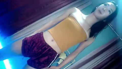 Snapshot of alesharios chatting on September 2025 04:44:01 AM Alesha online show from September 2025 04:44:01 AM
