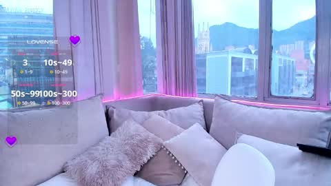 Alesiafiore online show from November 2025 02:18:01 PM