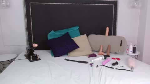 Aleska 3 online show from March 2026 04:36:01 PM