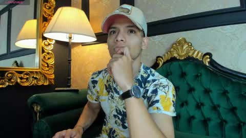 Alessandro King online show from April 2026 07:07:01 PM