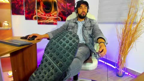 ALESSANDRO  WYE online show from January 2025 06:38:01 AM