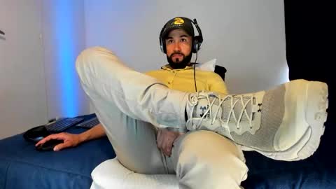 ALESSANDRO  WYE online show from December 2025 02:11:01 PM