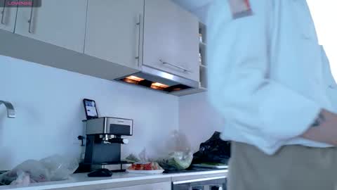 Kciqu3  Independent model online show from September 2025 09:14:01 PM