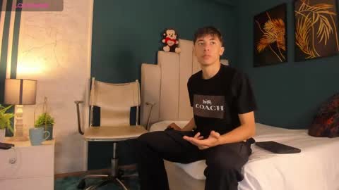 Alessandro Dybala online show from January 2025 01:07:01 PM