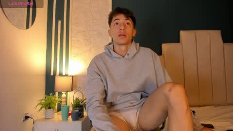 Alessandro Dybala online show from January 2025 03:33:01 PM