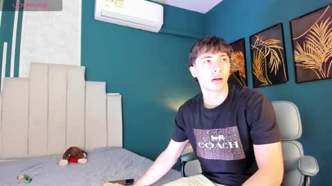 Alessandro Dybala online show from December 2025 12:32:02 PM