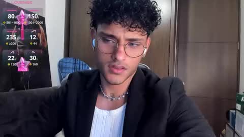 Alessandro Vanni online show from October 2025 08:44:02 PM